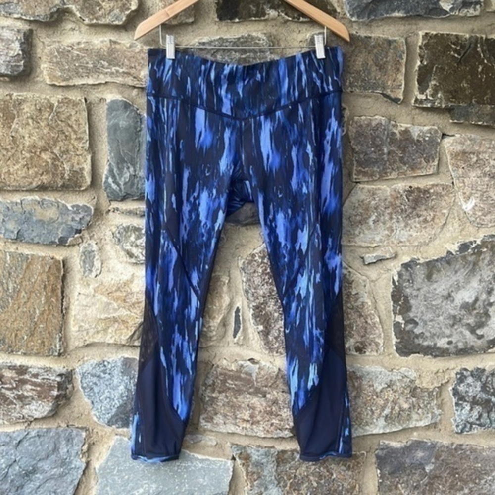 Lululemon All Meshed Up 7/8 Tight Painted Animal Sprinkler Black / Black Size 10